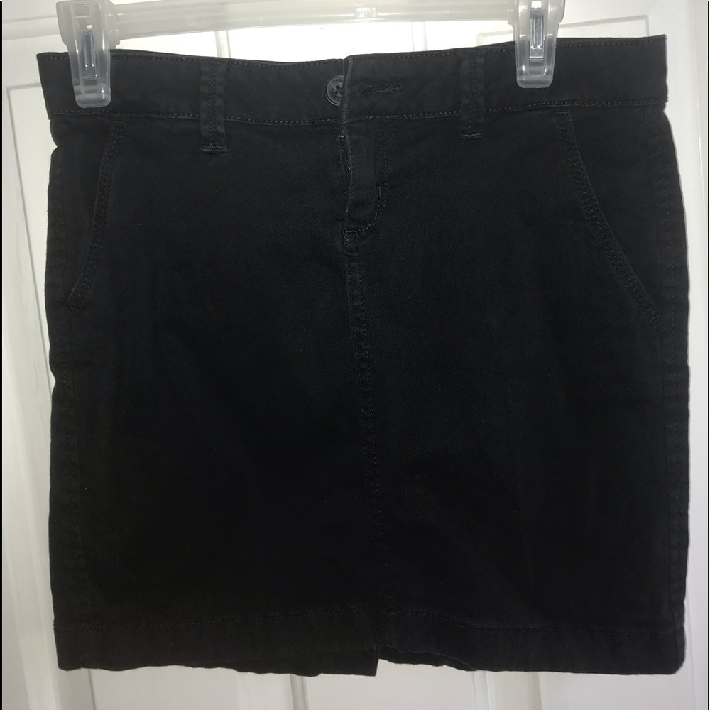 Women’s Aeropostale skirt